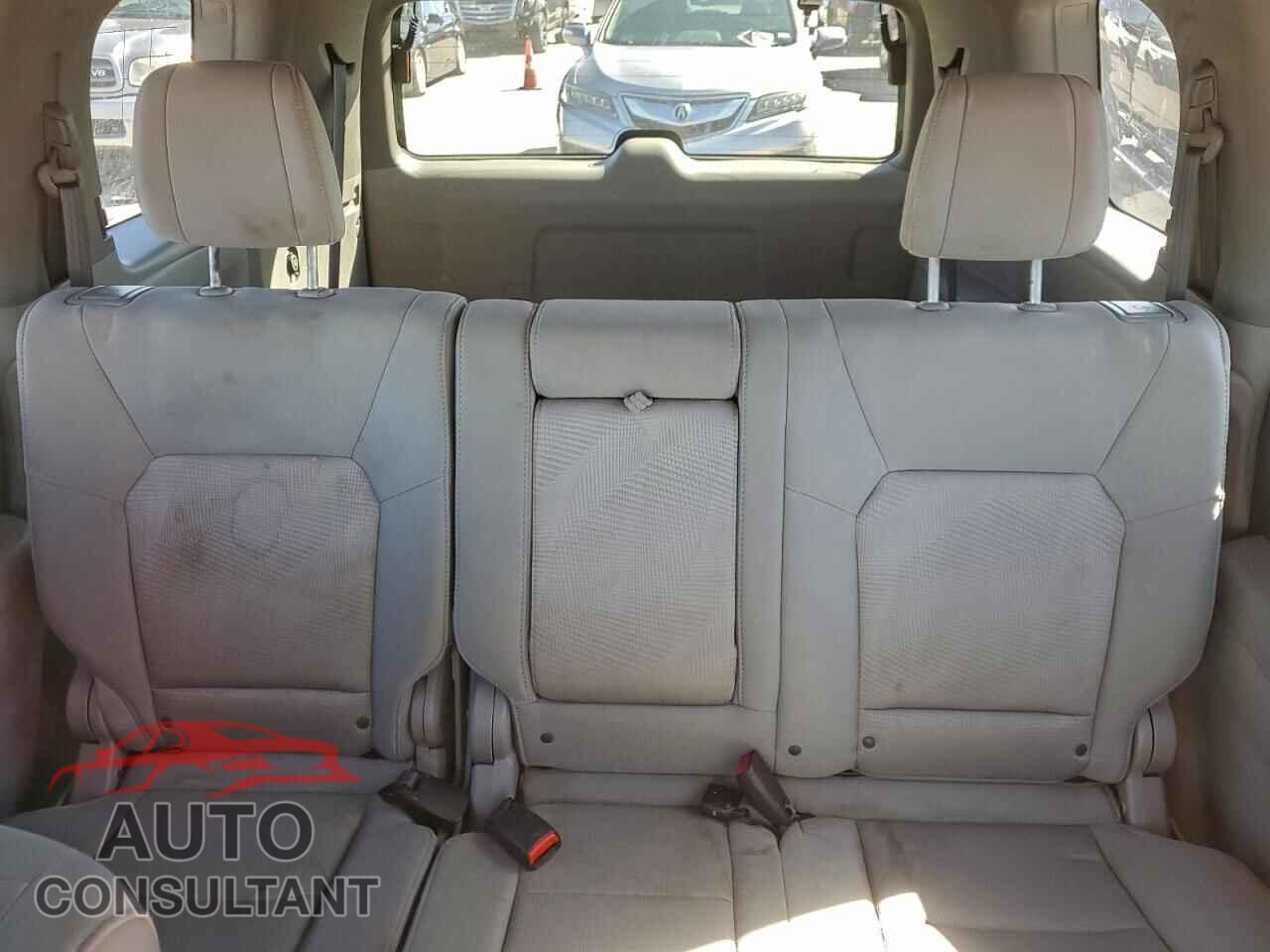 HONDA PILOT 2013 - 5FNYF4H24DB057047
