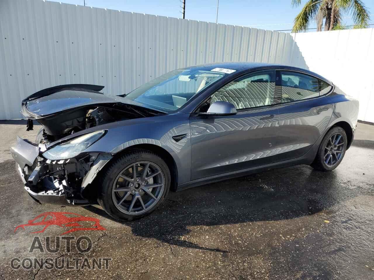 TESLA MODEL 3 2022 - 5YJ3E1EBXNF288732