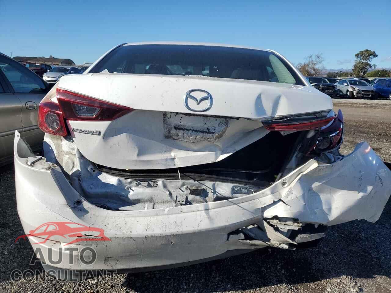 MAZDA 3 2017 - 3MZBN1U71HM102064