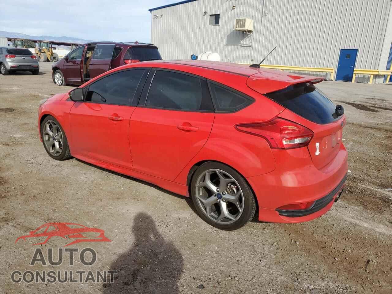 FORD FOCUS 2017 - 1FADP3L98HL227624