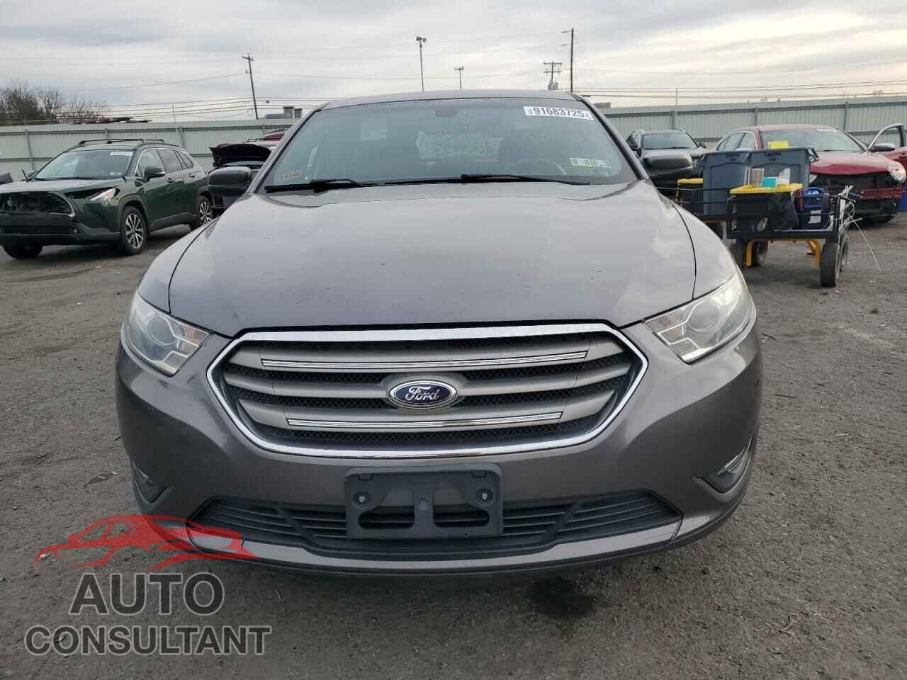 FORD TAURUS 2014 - 1FAHP2E85EG108420