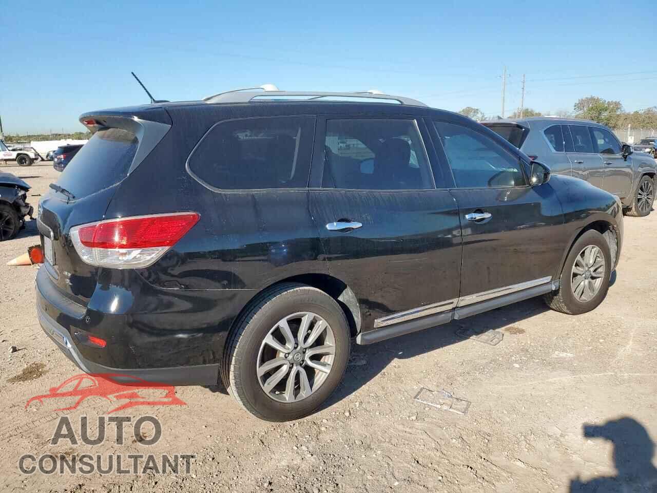 NISSAN PATHFINDER 2013 - 5N1AR2MM9DC640131