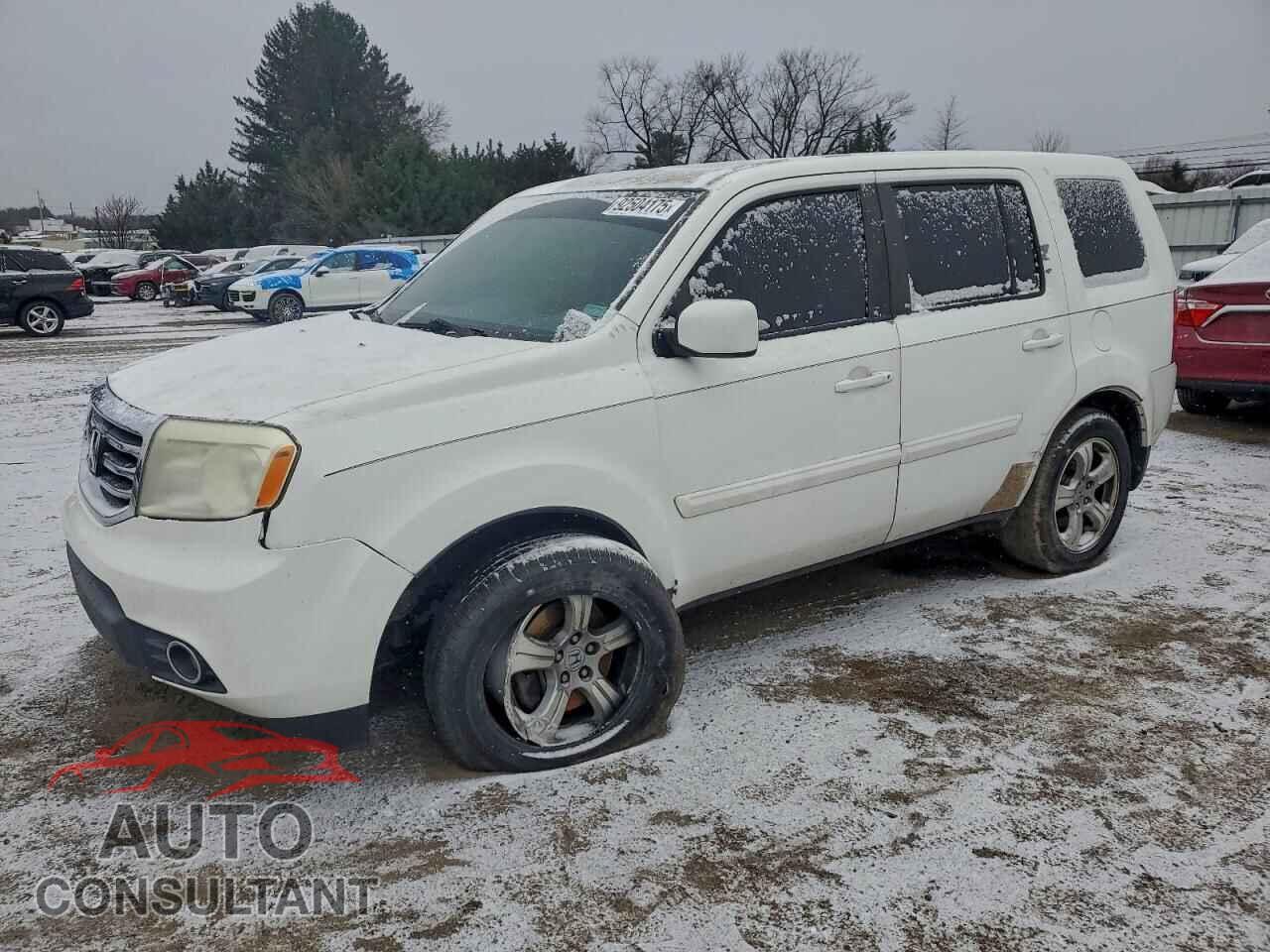 HONDA PILOT 2015 - 5FNYF3H50FB006460