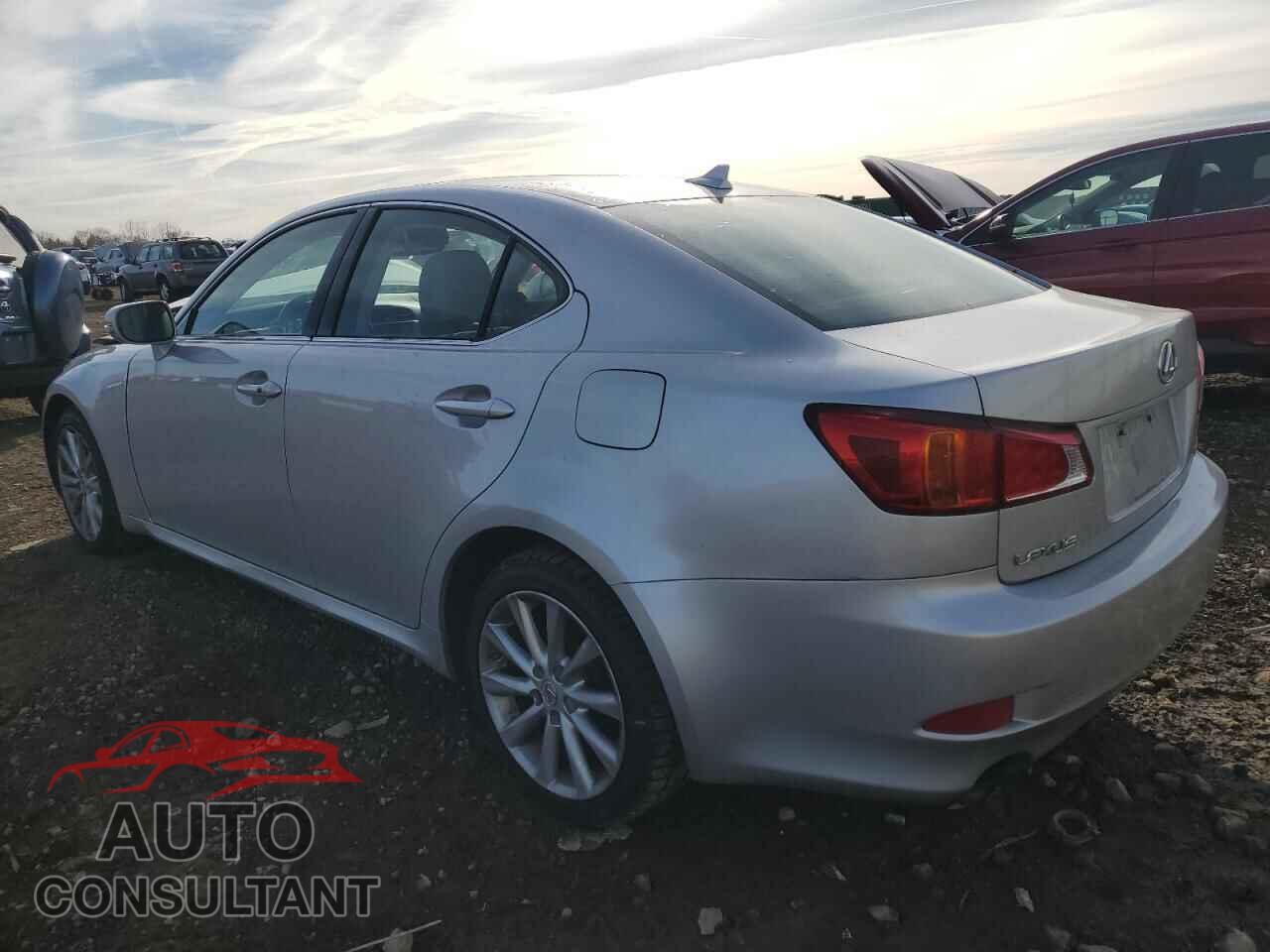 LEXUS IS 2010 - JTHCF5C25A2033151
