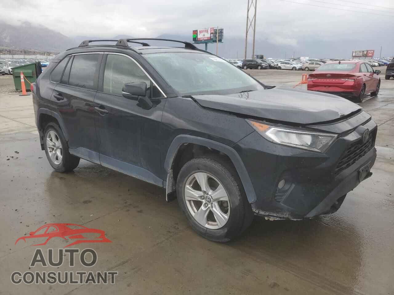 TOYOTA RAV4 2019 - JTMP1RFV0KD044840