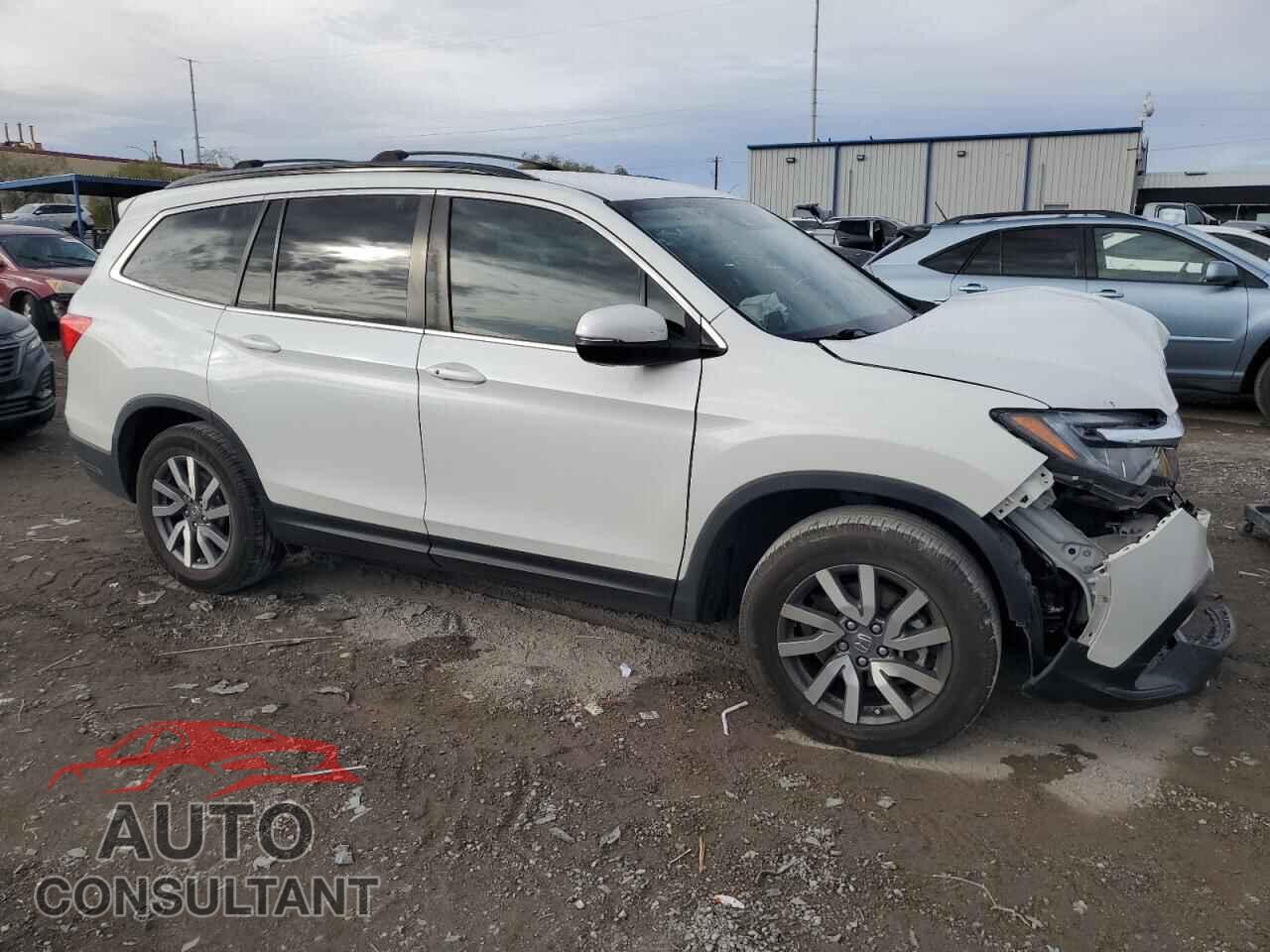 HONDA PILOT 2021 - 5FNYF5H38MB041206
