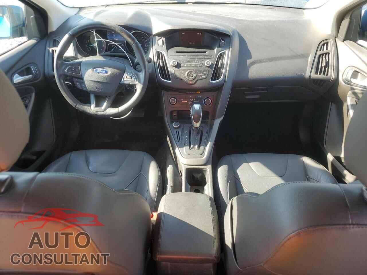 FORD FOCUS 2016 - 1FADP3K2XGL249918