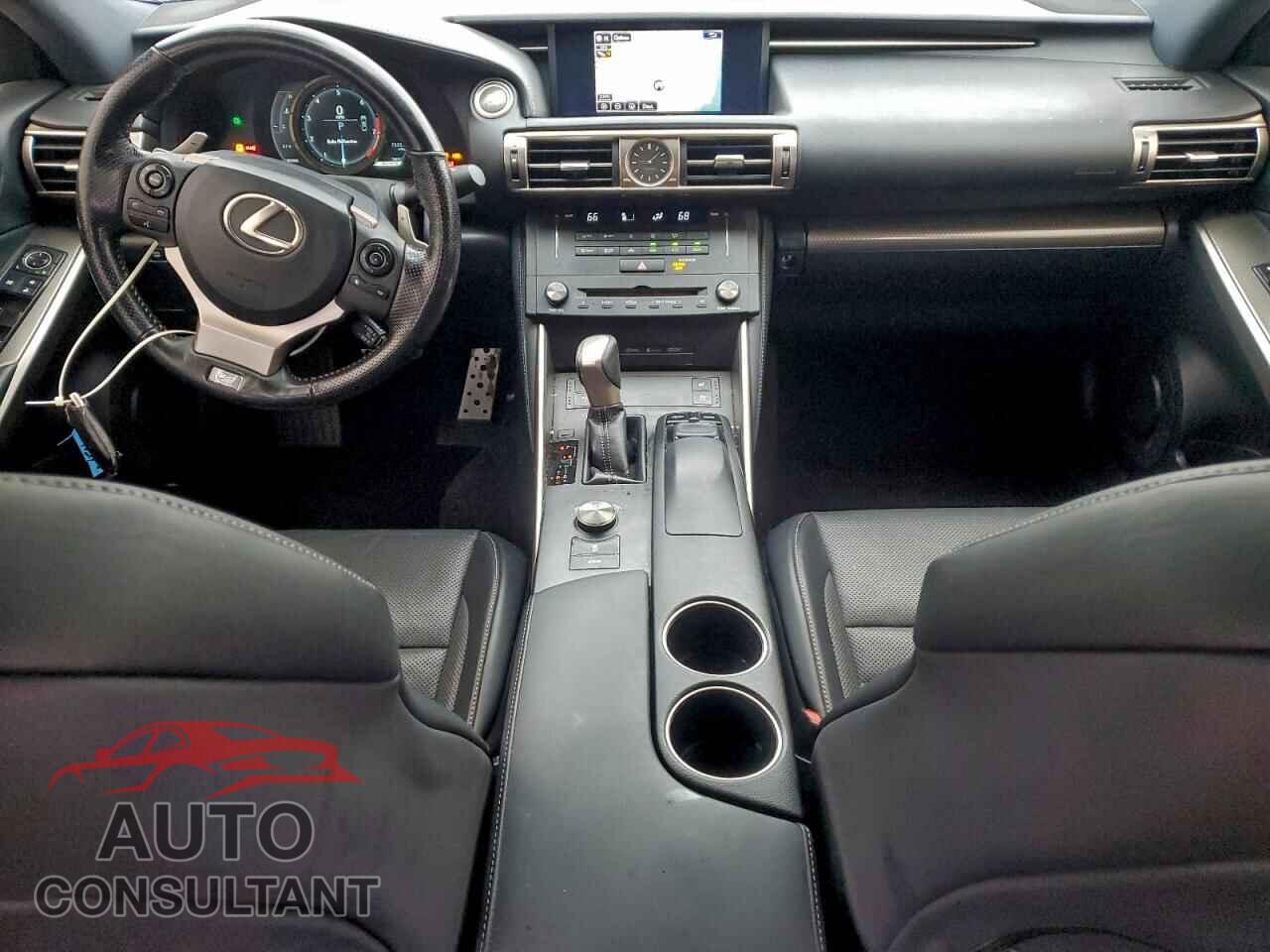LEXUS IS 2016 - JTHCM1D29G5009018