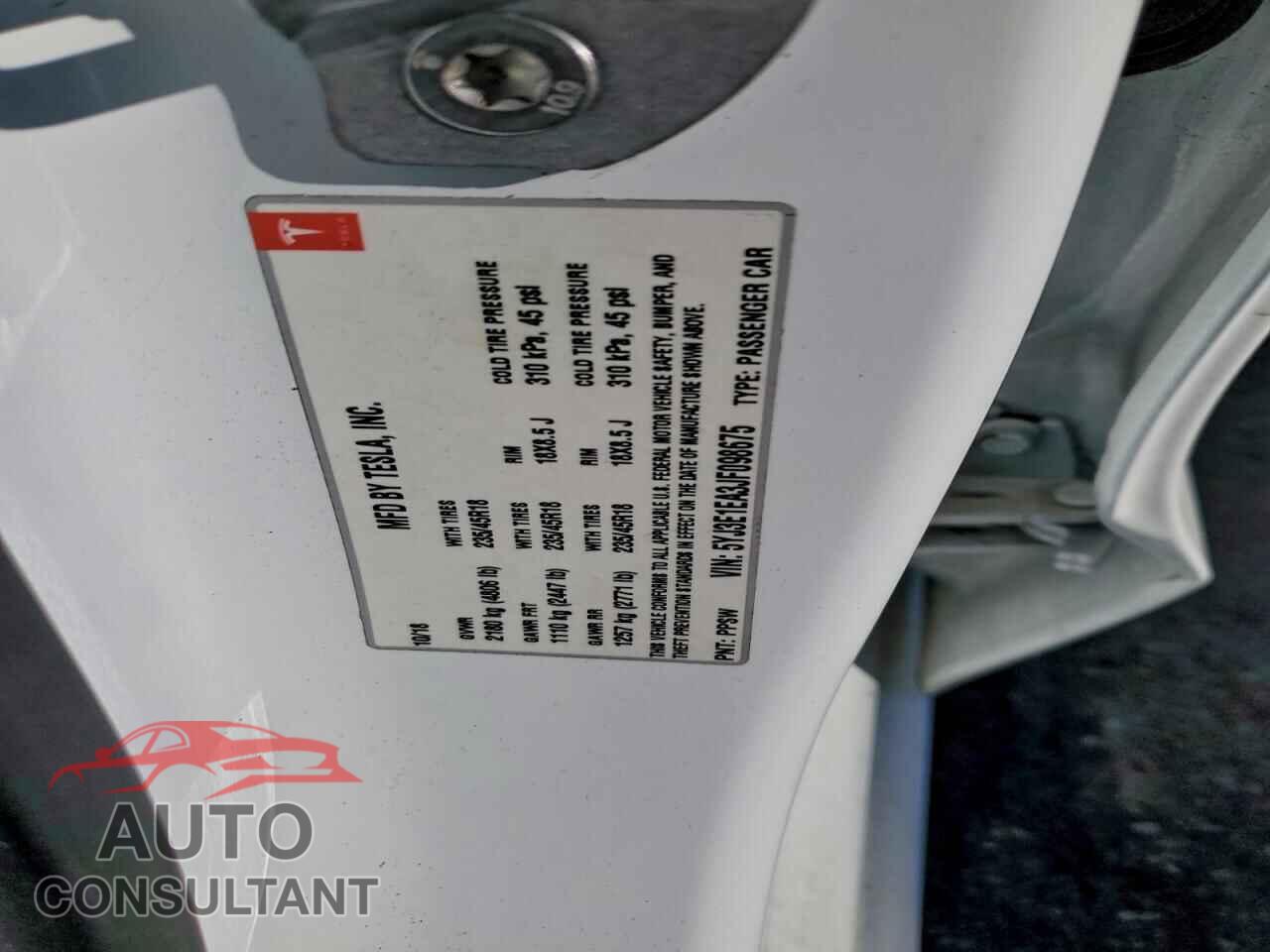 TESLA MODEL 3 2018 - 5YJ3E1EA3JF098675