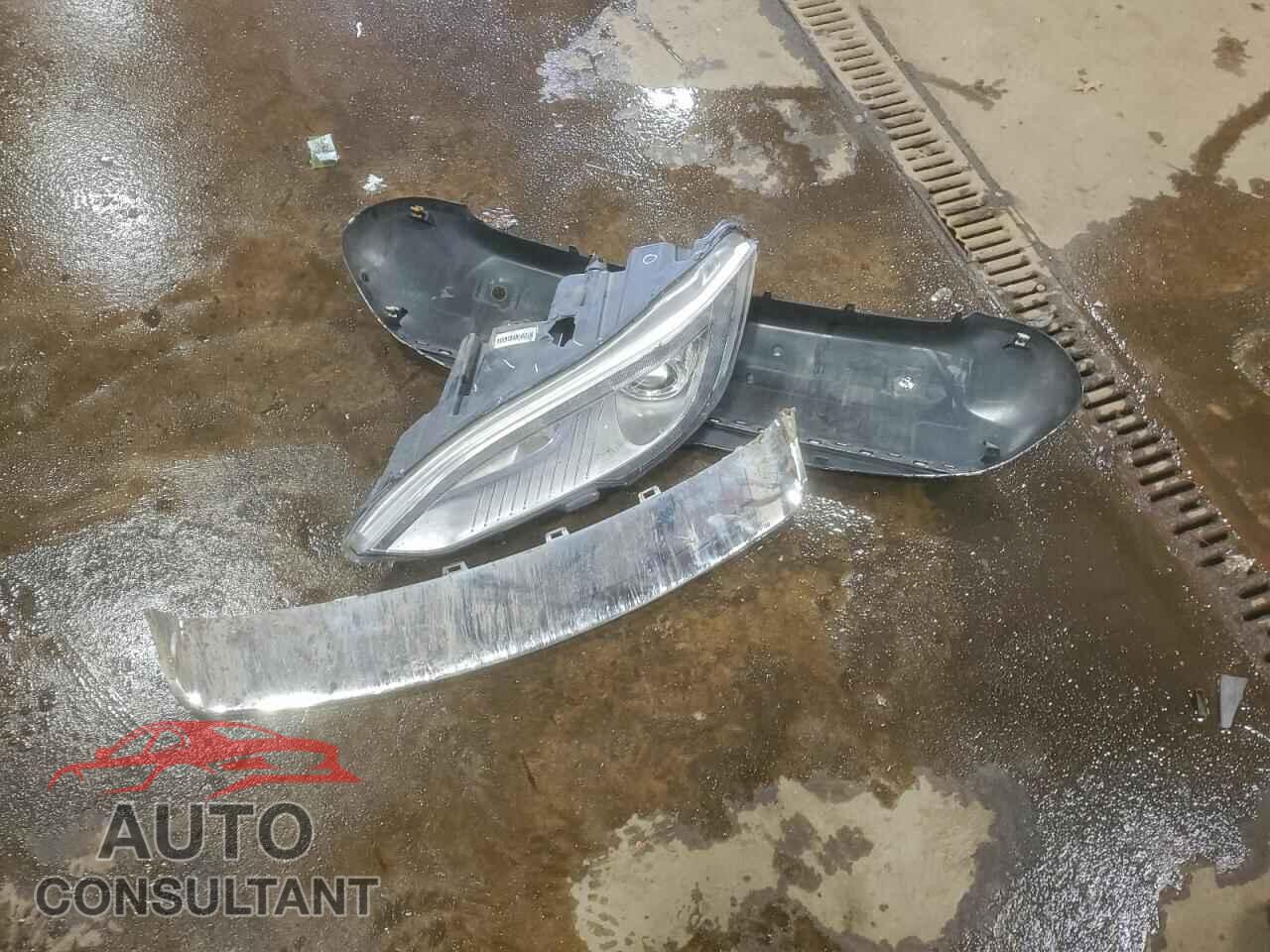 TESLA MODEL S 2015 - 5YJSA1V22FF097928