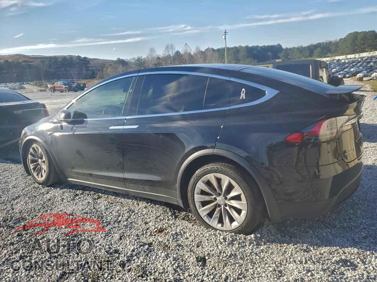 TESLA MODEL X 2017 - 5YJXCBE23HF049766