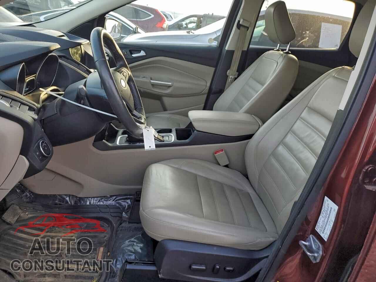 FORD ESCAPE 2018 - 1FMCU9J96JUC89779