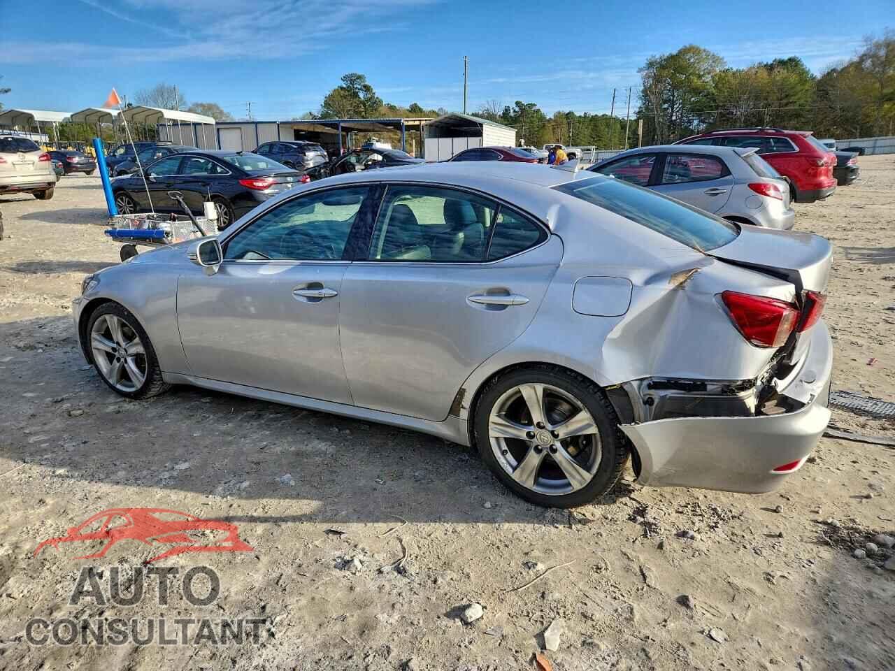 LEXUS IS 2011 - JTHBF5C29B5143325