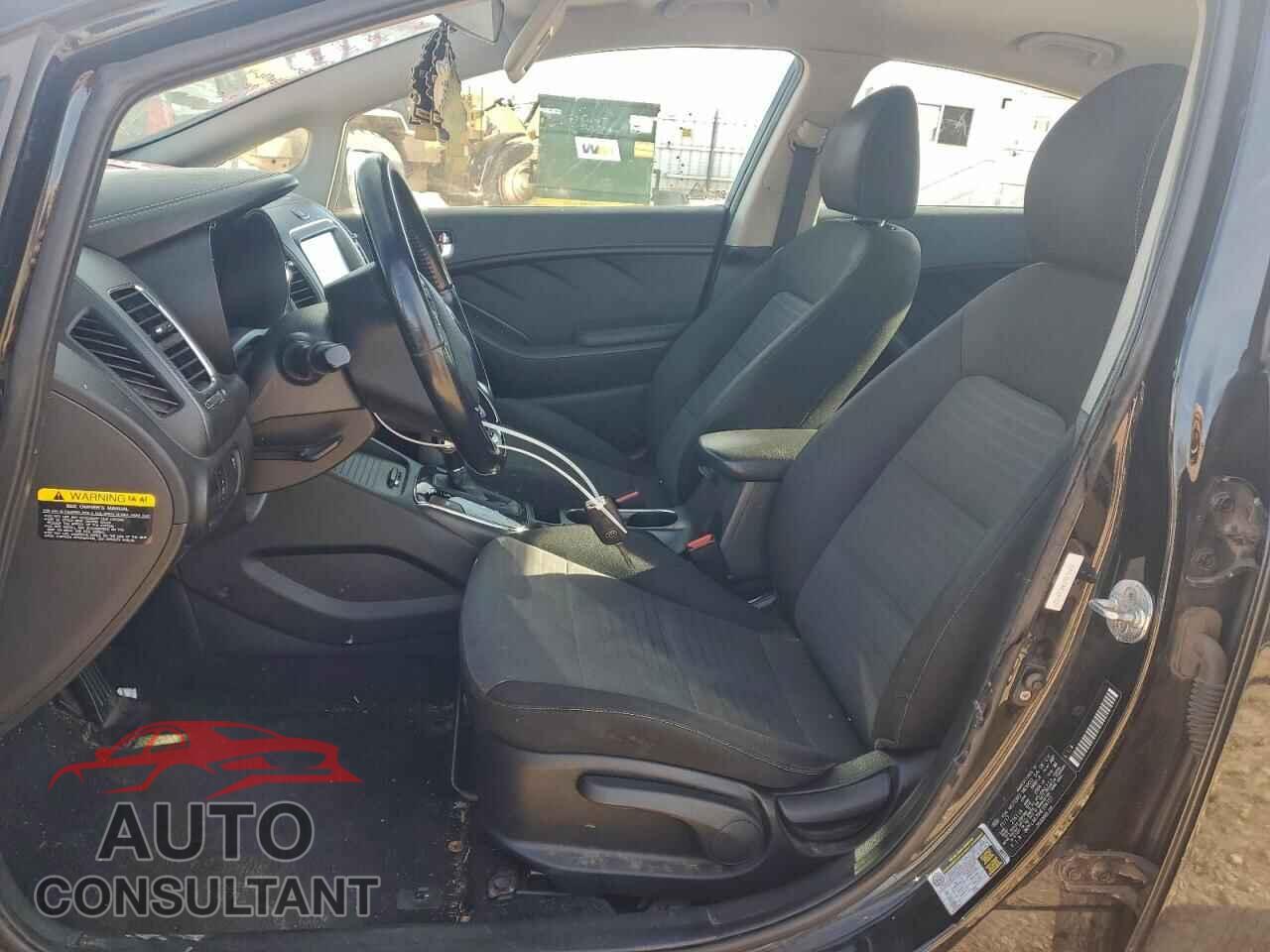 KIA FORTE 2017 - 3KPFL4A70HE109727