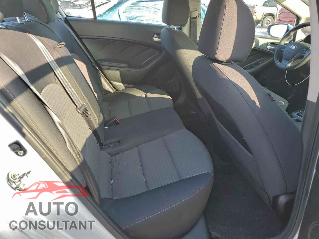 KIA FORTE 2017 - 3KPFL4A7XHE018688