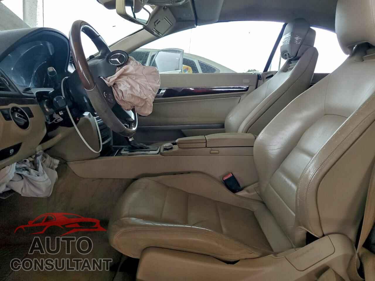 MERCEDES-BENZ E-CLASS 2011 - WDDKK5GF5BF088849