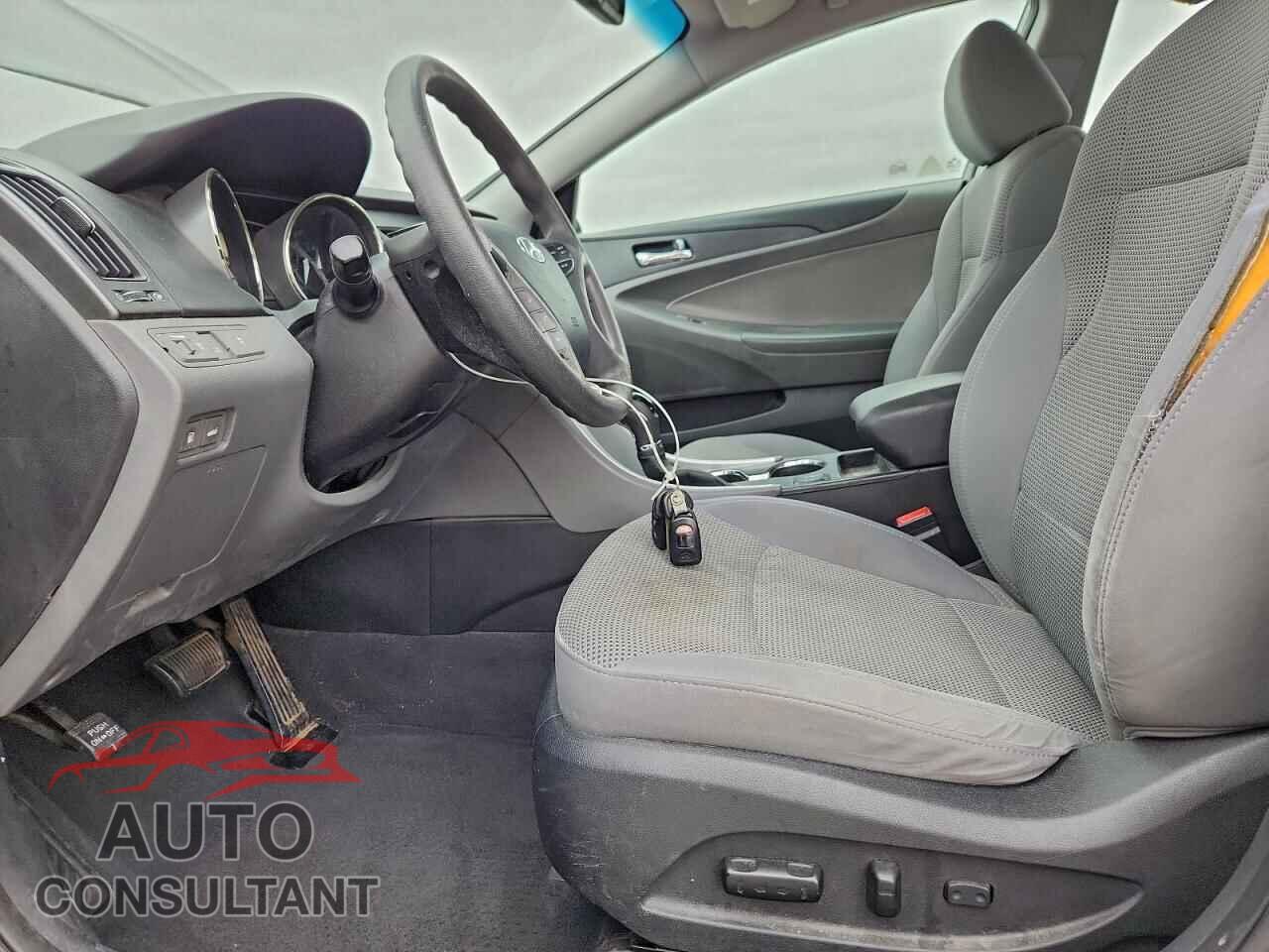 HYUNDAI SONATA 2013 - 5NPEB4AC5DH609254