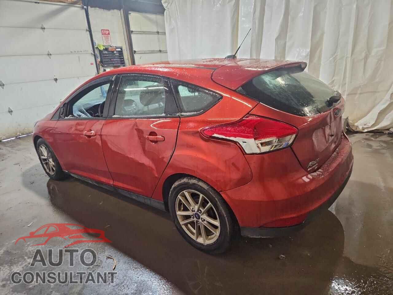 FORD FOCUS 2018 - 1FADP3K2XJL246024