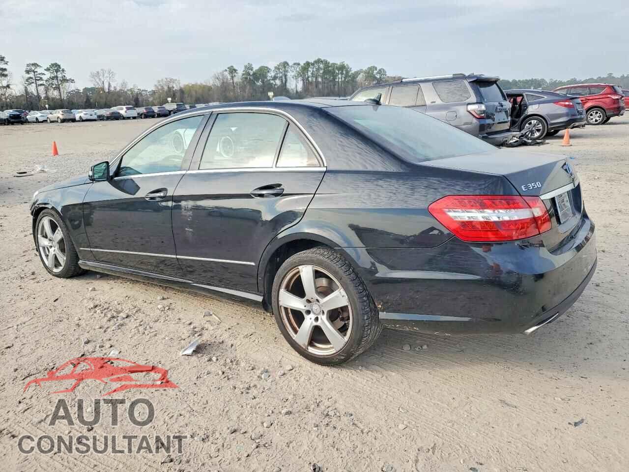 MERCEDES-BENZ E-CLASS 2011 - WDDHF5GB8BA288357