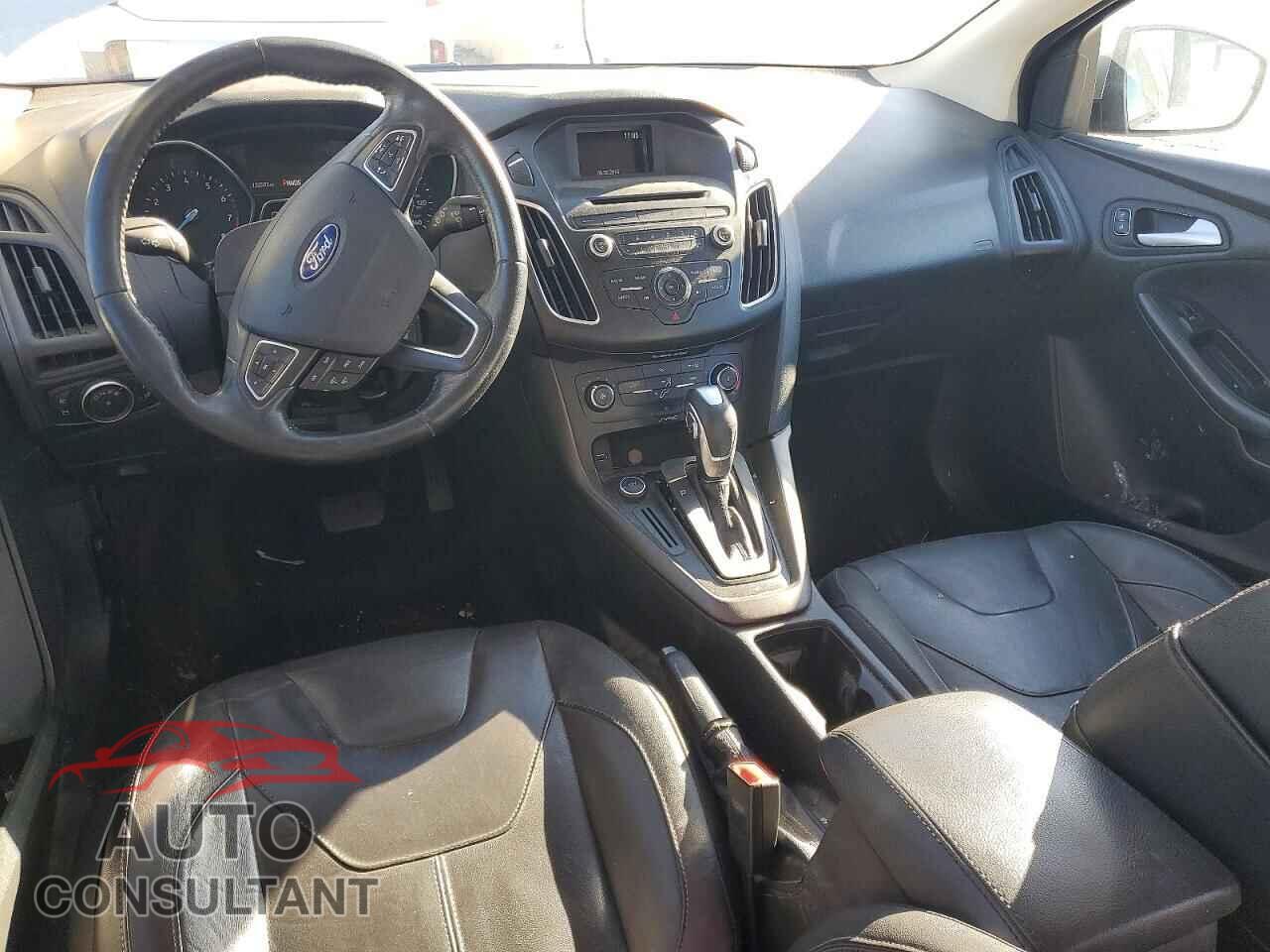 FORD FOCUS 2015 - 1FADP3K2XFL326530