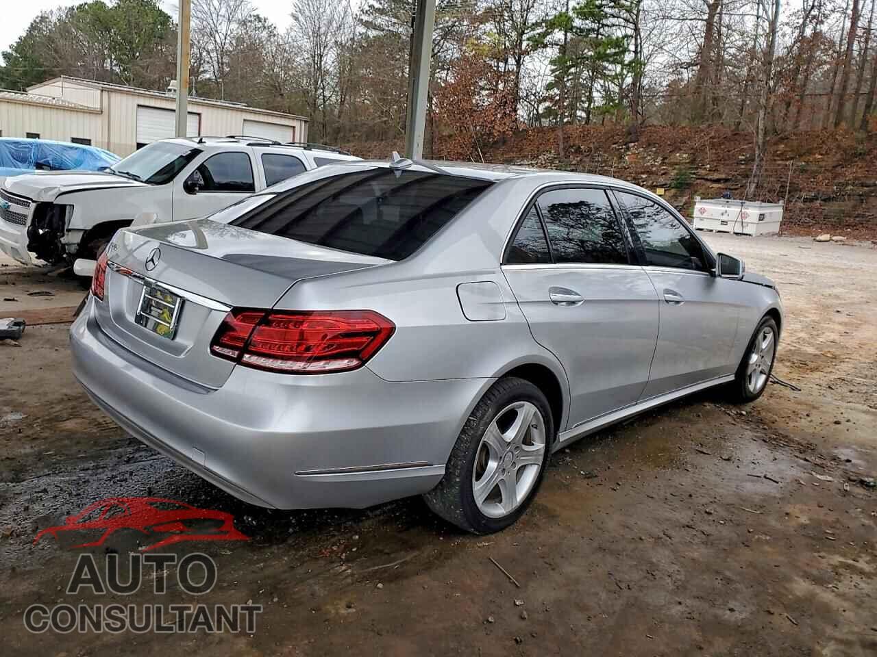 MERCEDES-BENZ E-CLASS 2014 - WDDHF5KB5EA884876