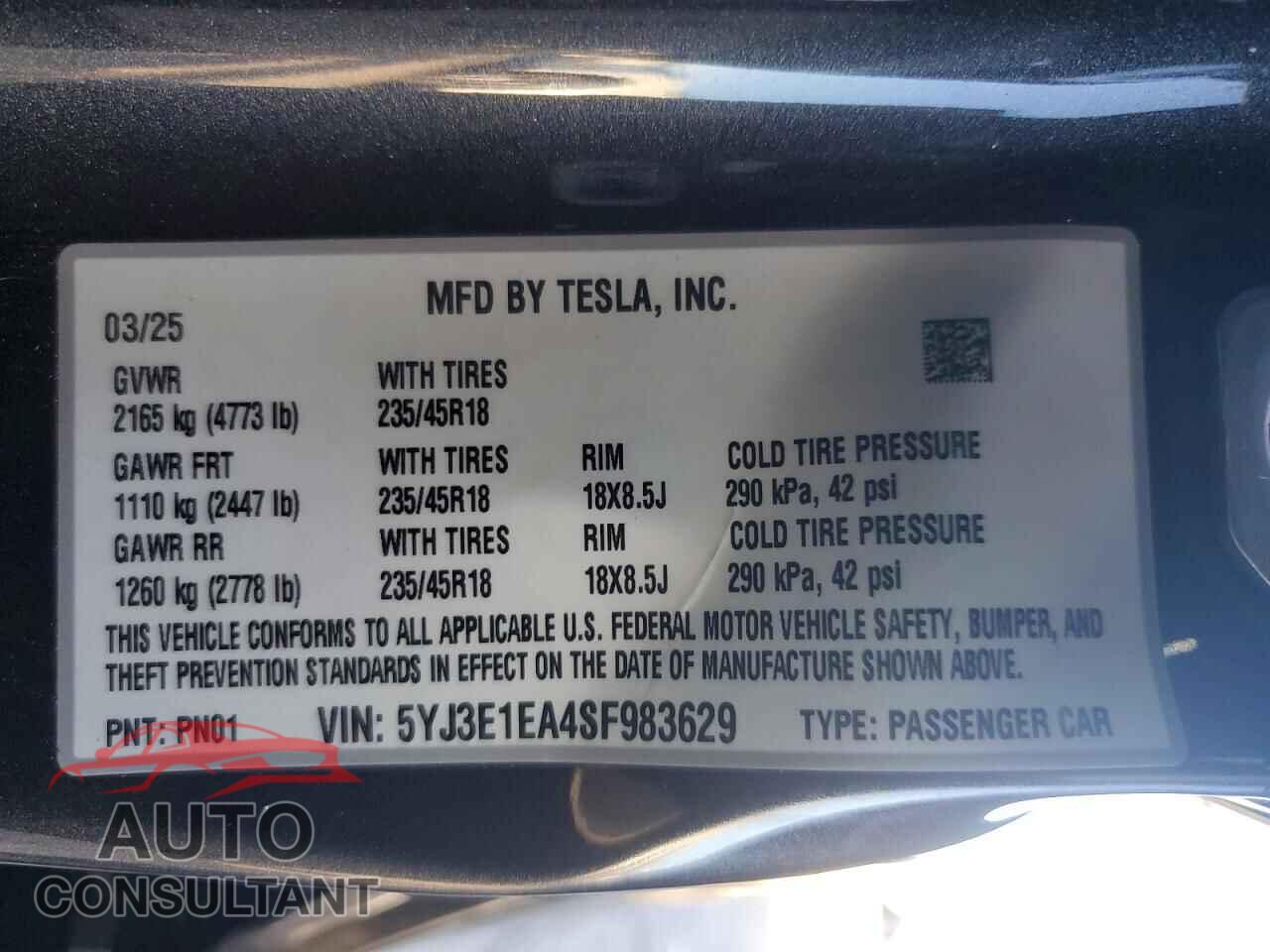 TESLA MODEL 3 2025 - 5YJ3E1EA4SF983629