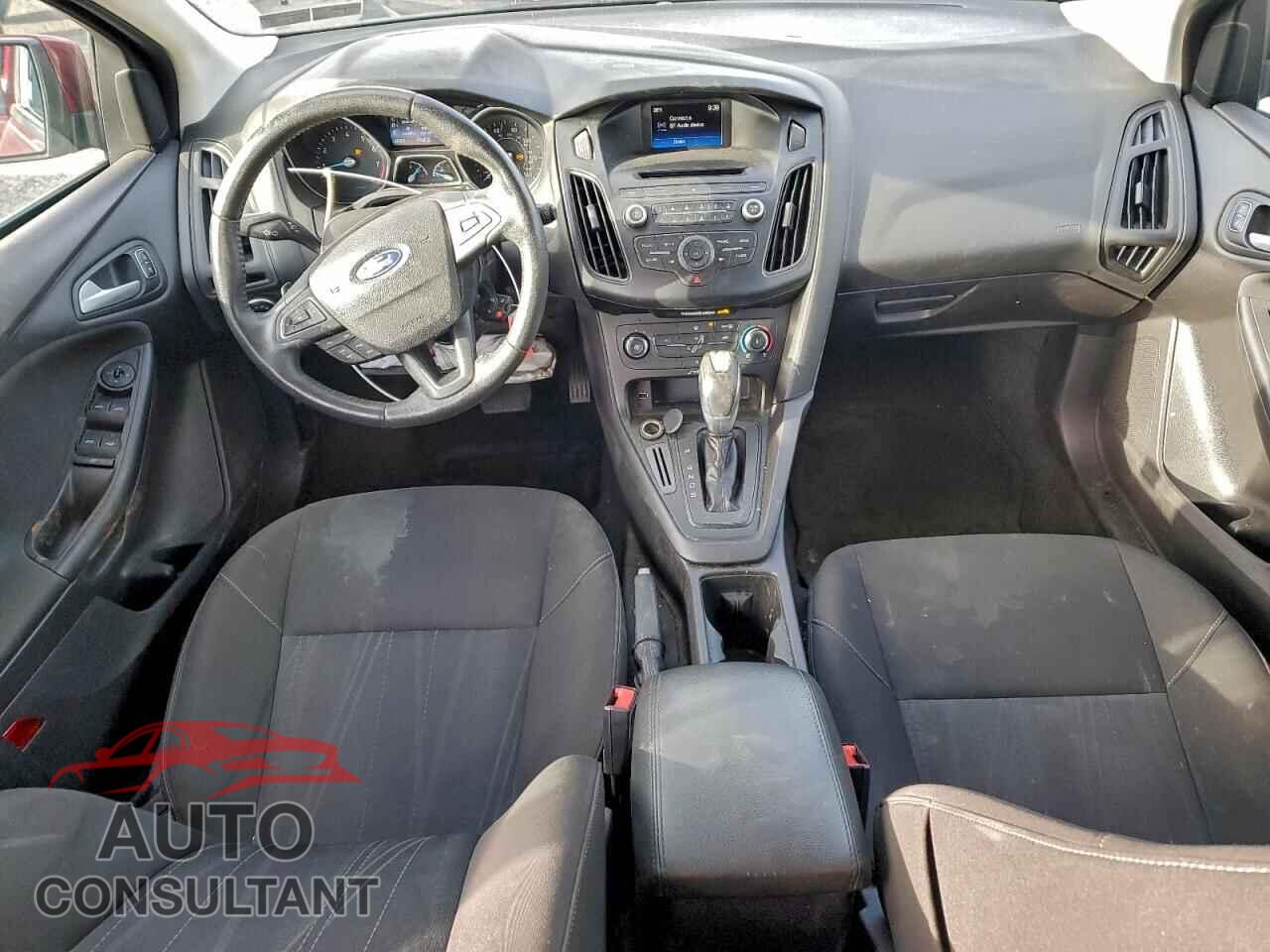 FORD FOCUS 2015 - 1FADP3K20FL237971