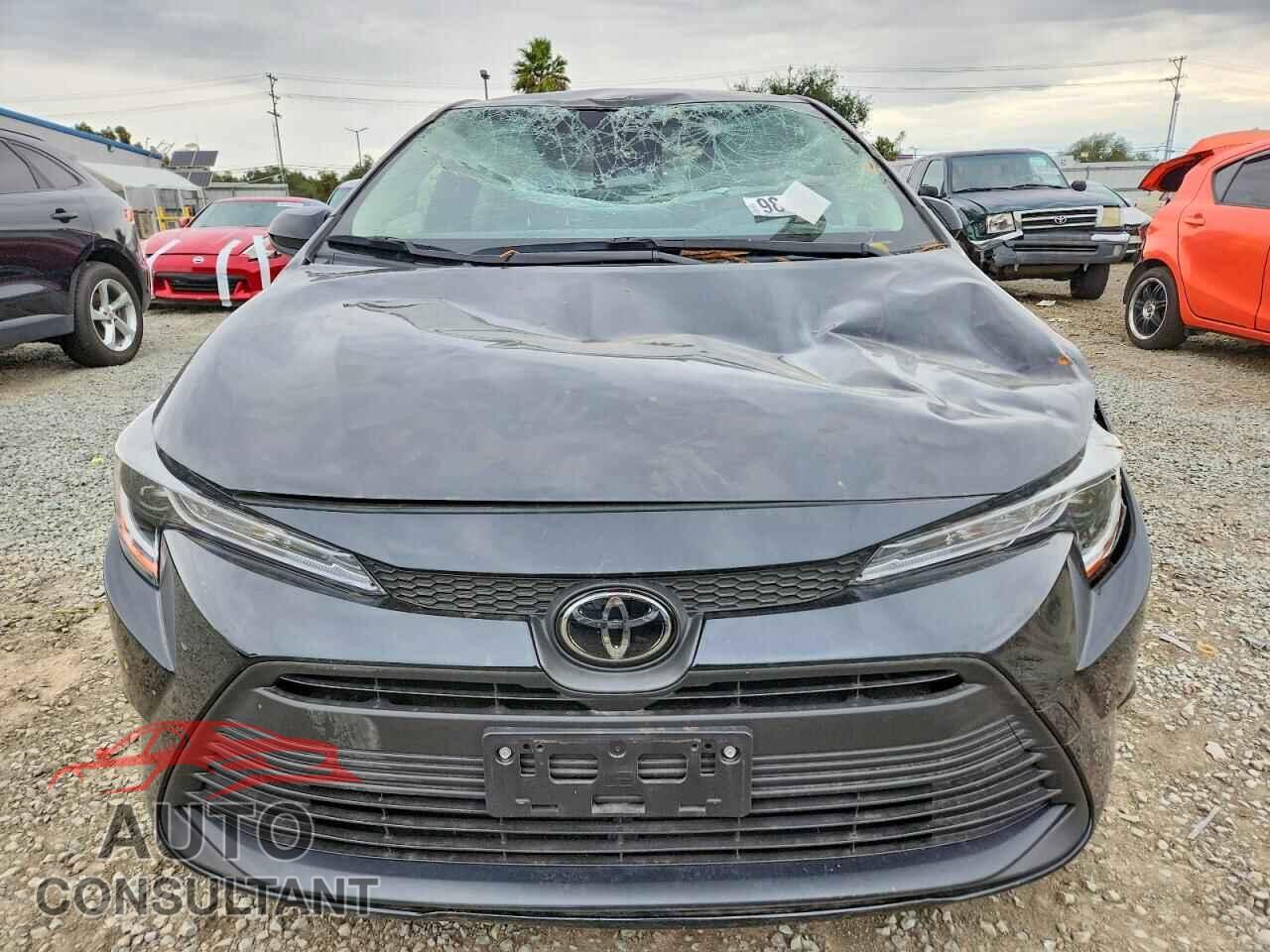TOYOTA COROLLA 2023 - JTDB4MEE1P3012143
