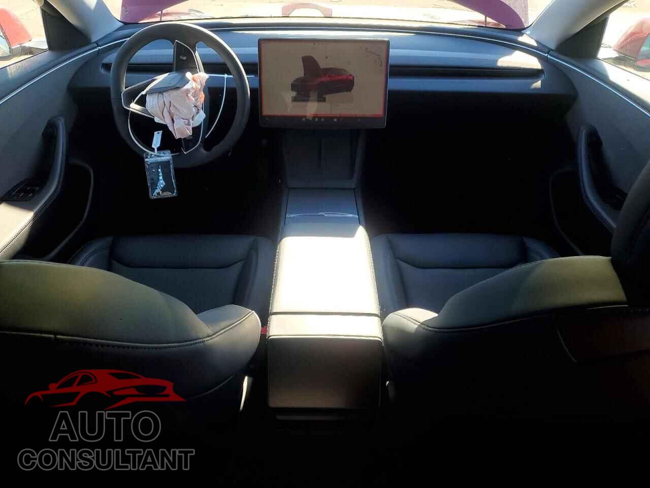 TESLA MODEL 3 2024 - 5YJ3E1EA8RF829029