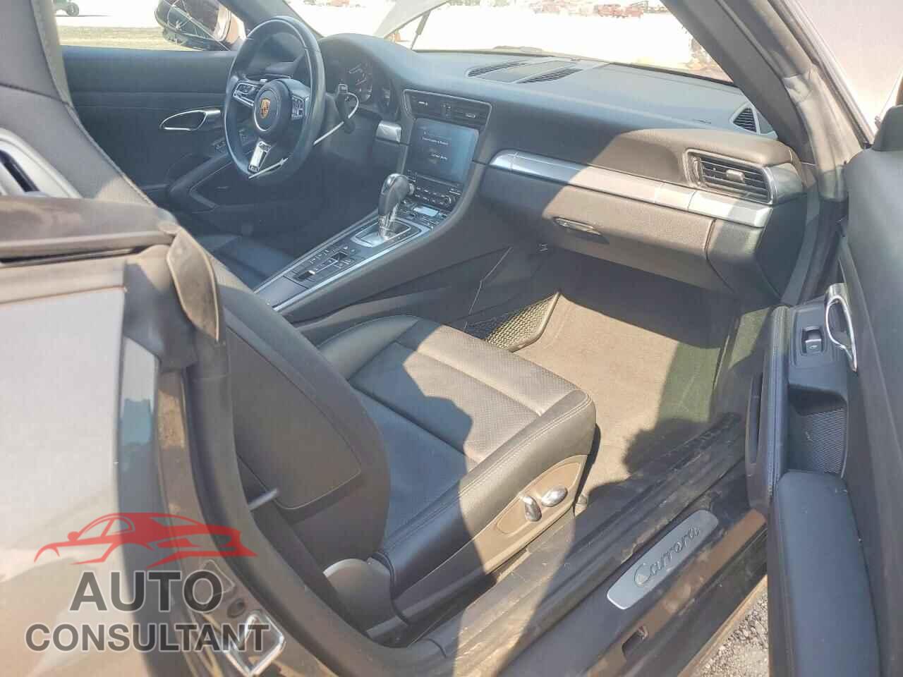 PORSCHE 911 2017 - WP0CA2A97HS141599