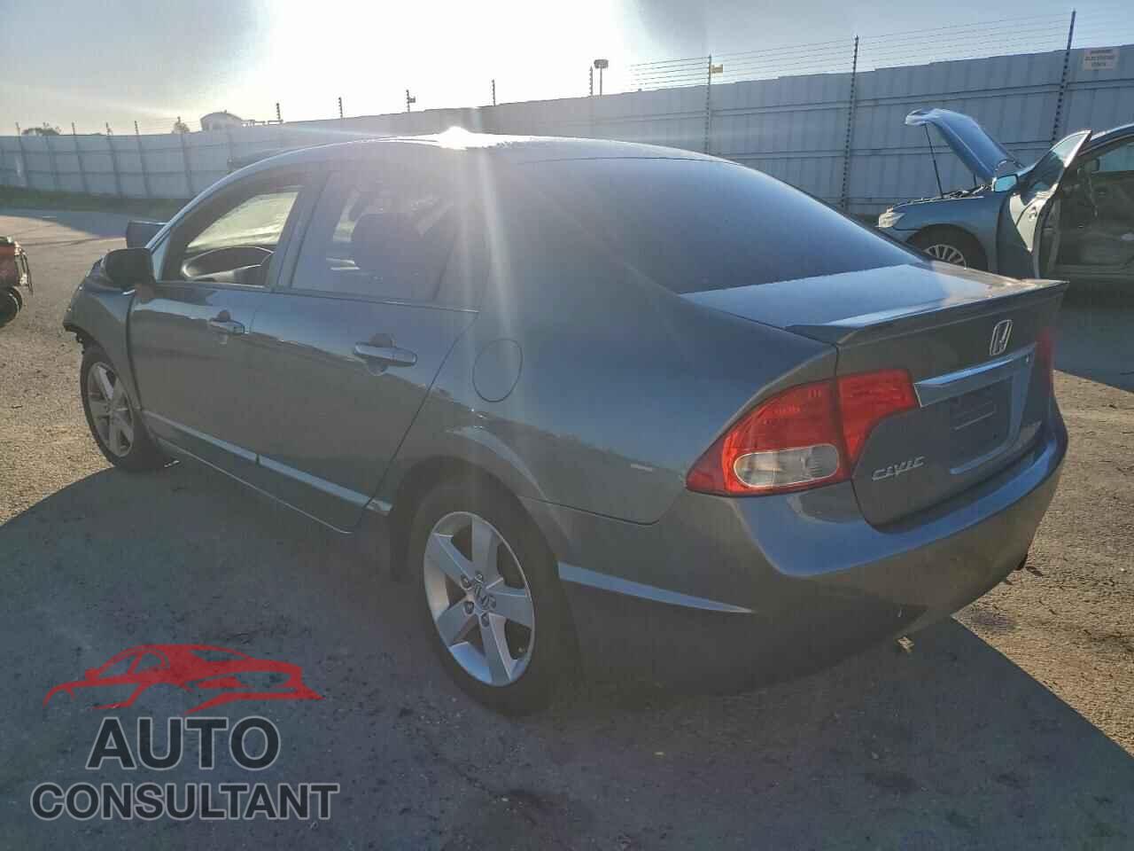 HONDA CIVIC 2011 - 19XFA1F68BE037445
