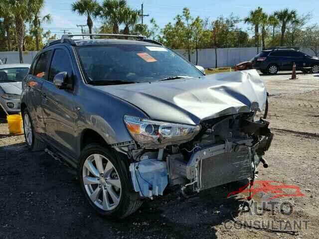 MITSUBISHI OUTLANDER 2015 - 4A4AP4AWXFE036325