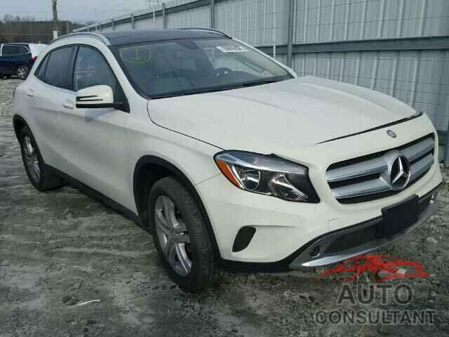 MERCEDES-BENZ GLK250 2015 - WDCTG4EBXFJ179557