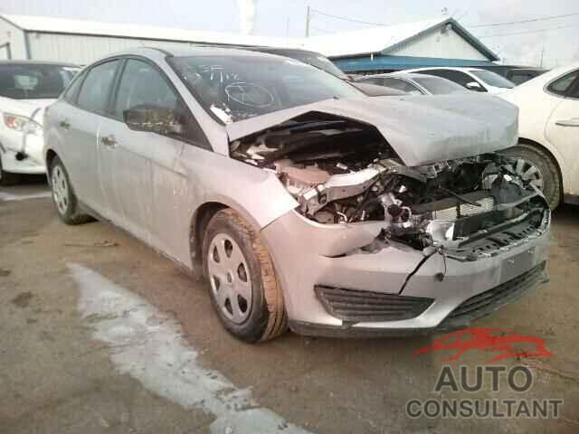 FORD FOCUS 2015 - 1FADP3E25FL357289