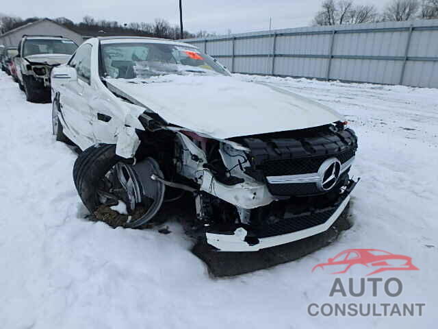 MERCEDES-BENZ SLK350 2015 - WDDPK5HA2FF099547