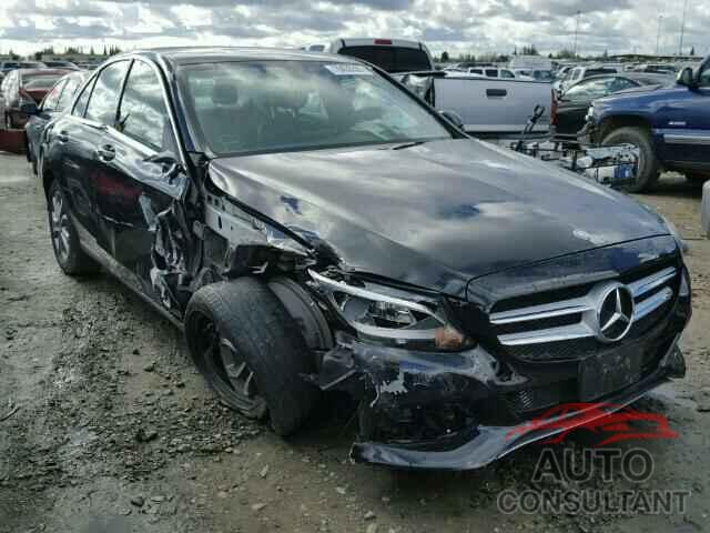 MERCEDES-BENZ C300 2015 - 55SWF4JBXFU058271