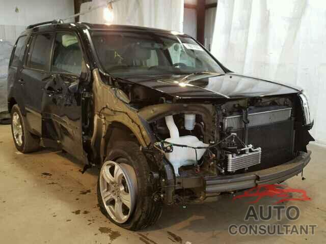 HONDA PILOT 2015 - 5FNYF4H68FB025563