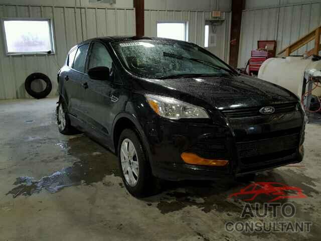 FORD ESCAPE 2015 - 1FMCU0F70FUB60852