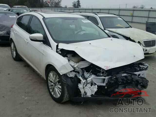 FORD FOCUS 2015 - 1FADP3N22FL327926
