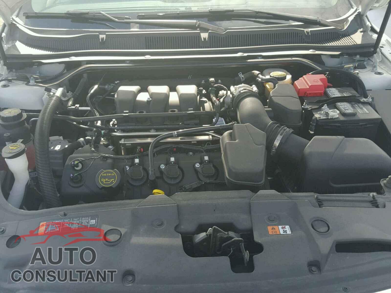 FORD TAURUS 2017 - 1FAHP2E8XHG137769