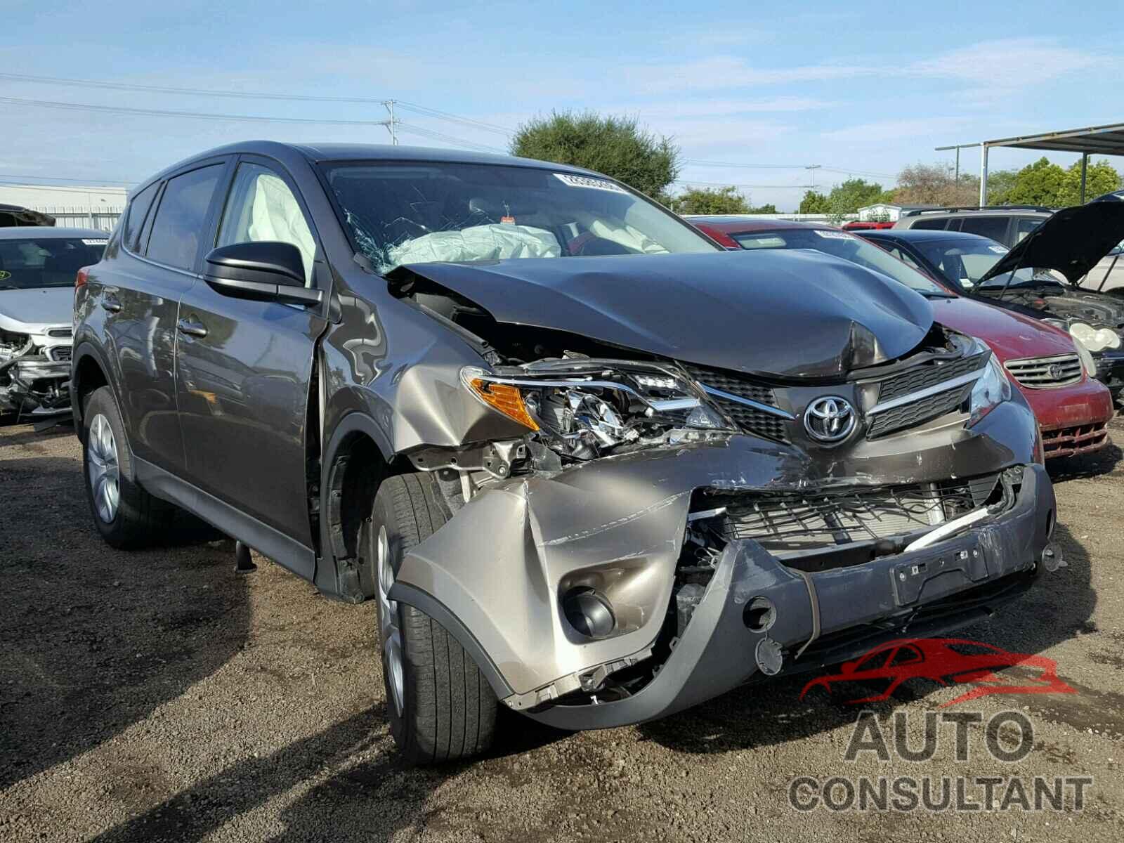 TOYOTA RAV4 2015 - JTMZFREV9FD056924