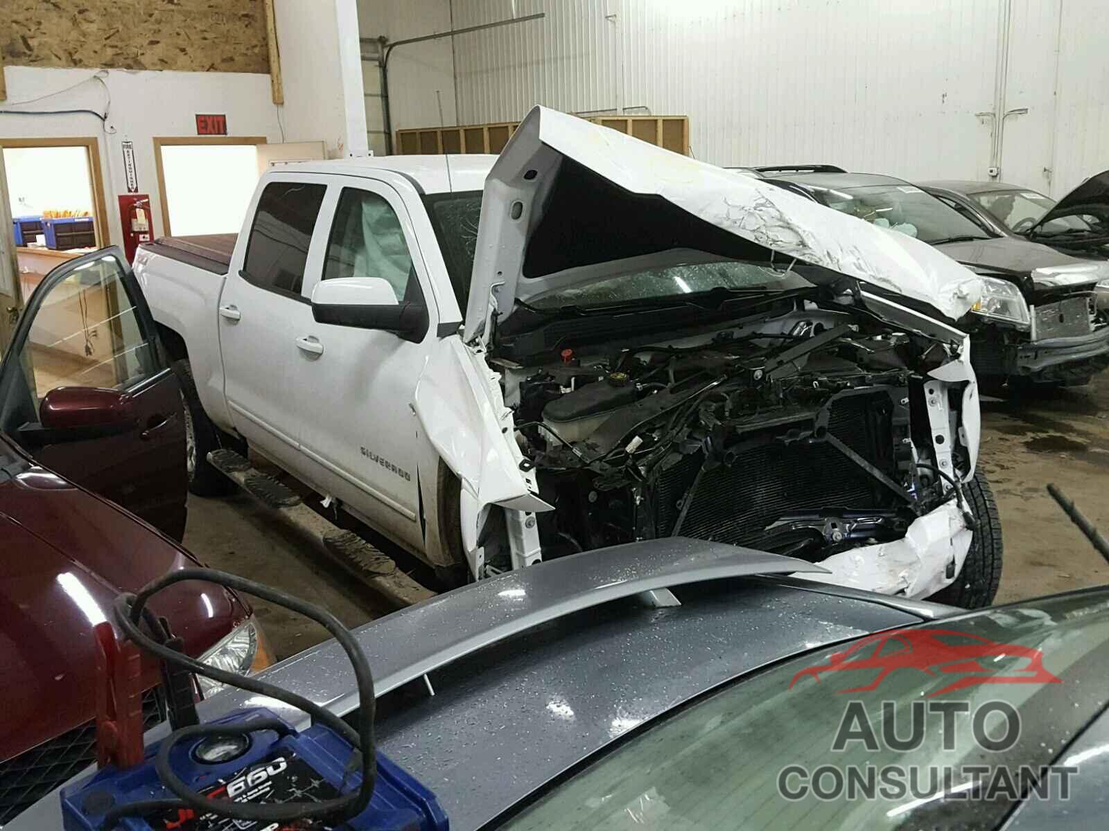 CHEVROLET SILVERADO 2017 - 3GCUKREC9HG213880