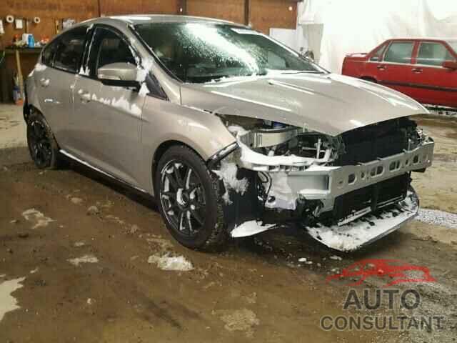 FORD FOCUS 2015 - 1FADP3K28FL336148