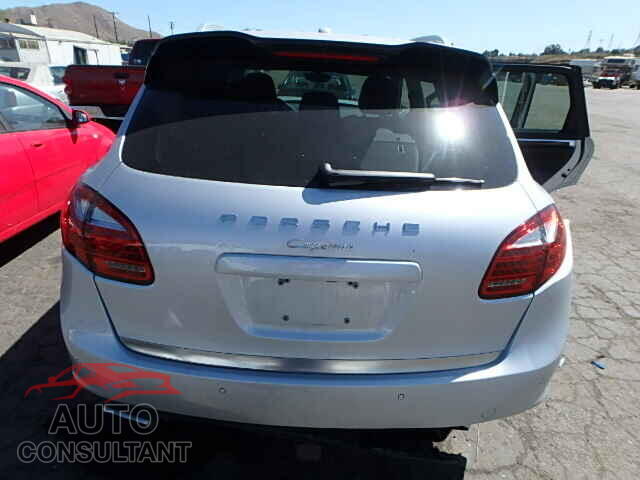 PORSCHE CAYENNE 2013 - WP1AF2A24DLA39739