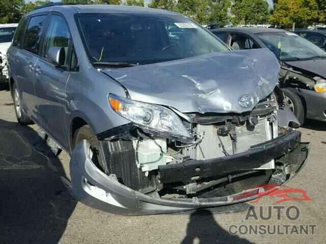 TOYOTA SIENNA 2015 - 5TDKK3DC5FS599945