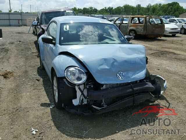 VOLKSWAGEN BEETLE 2015 - 3VWF17AT9FM644270