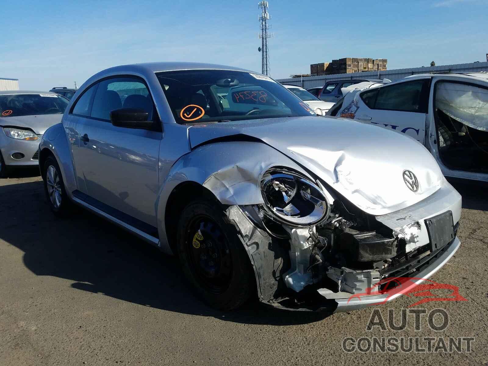 VOLKSWAGEN BEETLE 2016 - 3VWF17AT4GM624672