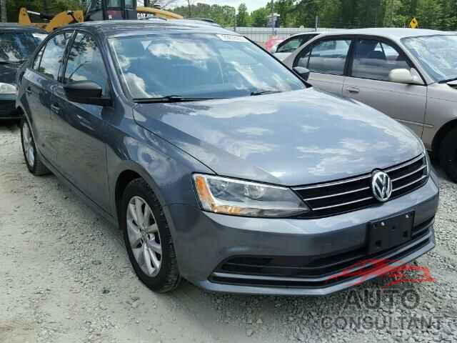 VOLKSWAGEN JETTA 2015 - 3VWD17AJ9FM234705