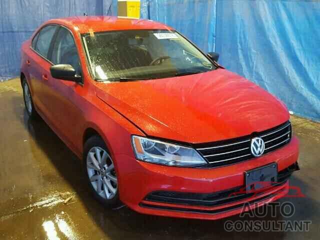 VOLKSWAGEN JETTA 2015 - 3VWD17AJ8FM332320