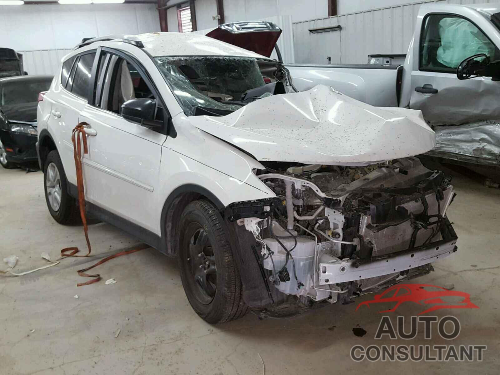 TOYOTA RAV4 2015 - JTMZFREV9FJ051823